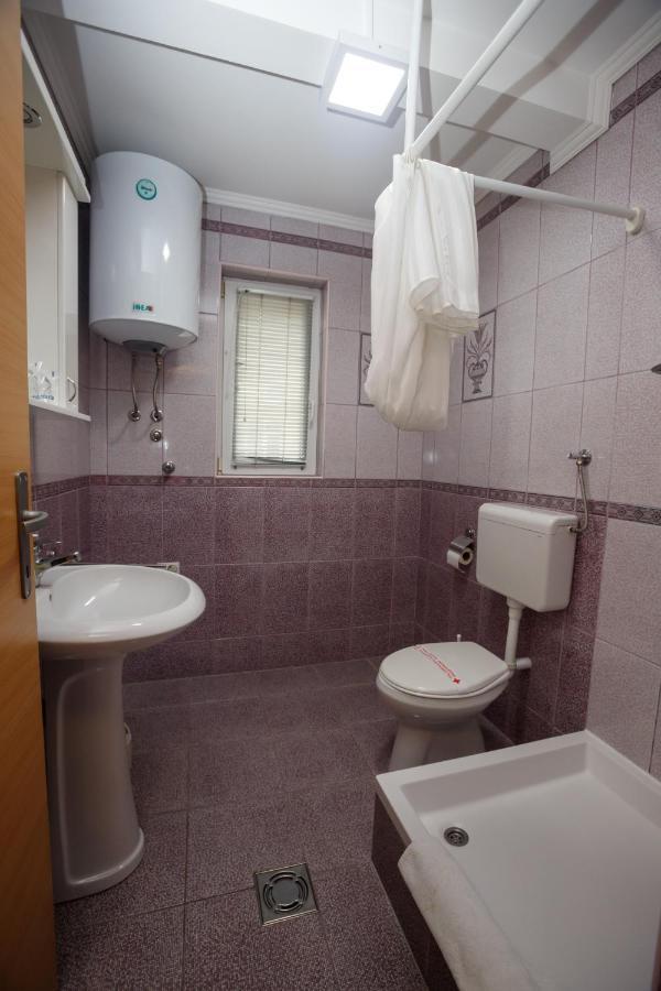 Guest House Mali Hotel Subotica Exterior photo